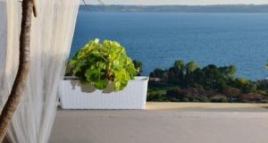 Spectacular `Lakeview Apartment in Trevignano Romano