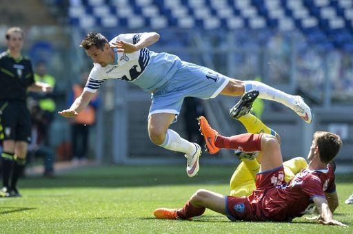 Yesterday Lazio overtook Roma in the Seria A Italian football championship