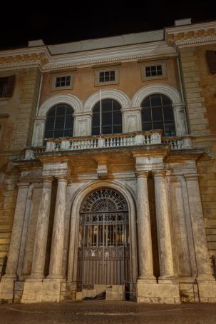 The Stuart court at Palazzo Muti in Piazza SS. Apostoli was a hive of cultural and social activity. Photo Leon Perez.