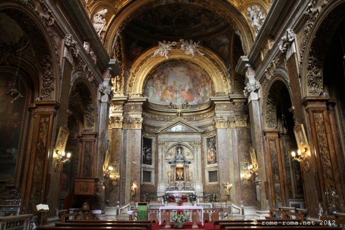 Rome's Christmas church services in English