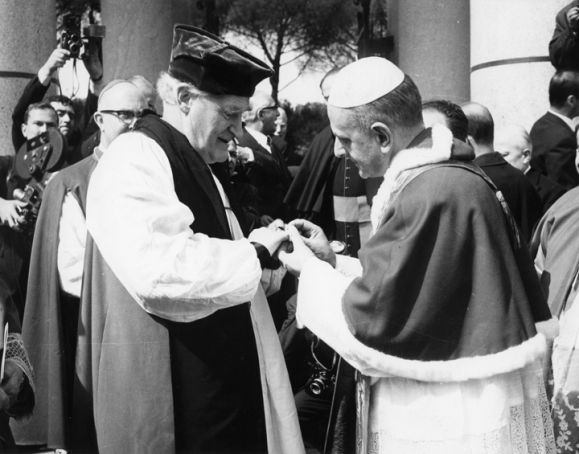 Archbishop of Canterbury, Michael Ramsey, and Pope Paul VI.