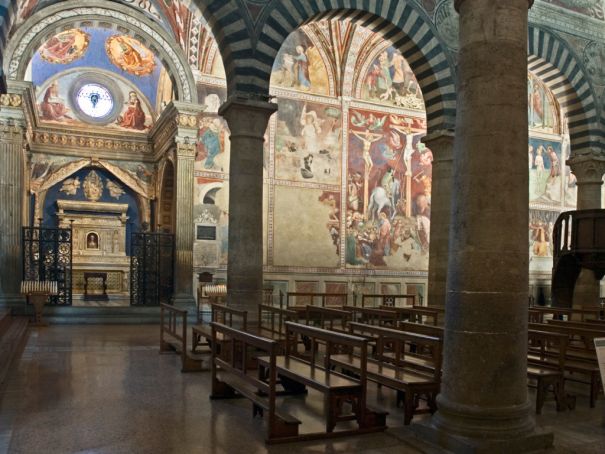 The S. Fina chapel in the Collegiata Church of S. Maria Assunta.