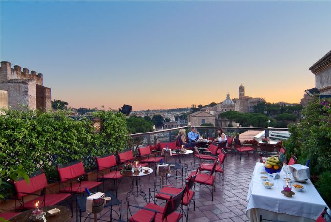 Rooftop Aperitivo in Trastevere with FiR