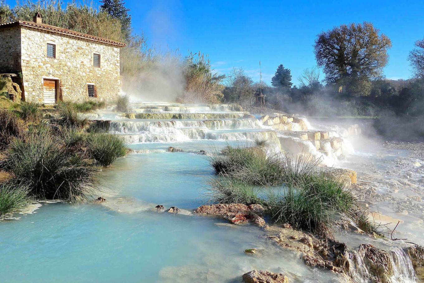 saturnia tour from rome