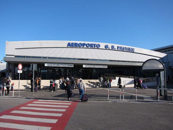 Găsește zboruri ieftine din Roma Roma Ciampino în Bucureşti