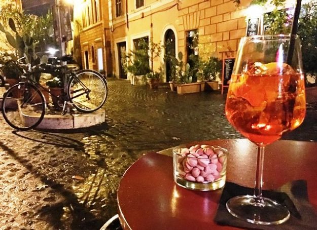 A Night Out In Trastevere Wanted In Rome