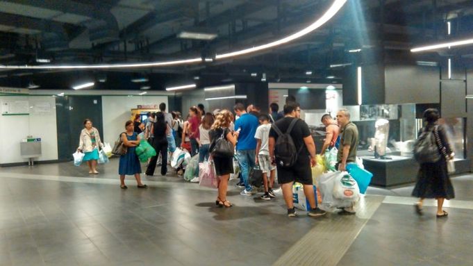 Recycling plastic bottles for metro tickets in Rome