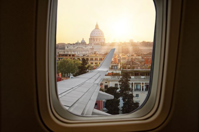 Italy: 85 per cent drop in air travel in March