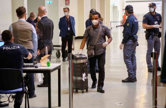 Italy searches for 600 potential covid-19 cases from Bangladesh