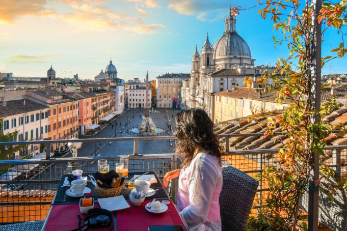 Rome hotels slash prices amid lack of tourists