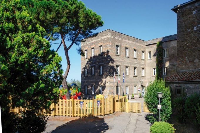 An interview with Isaac Driver, headmaster at St. Thomas’s International School in Viterbo