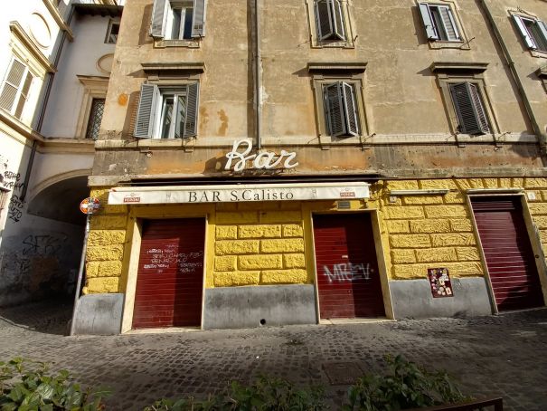 Rome police close Bar S. Calisto