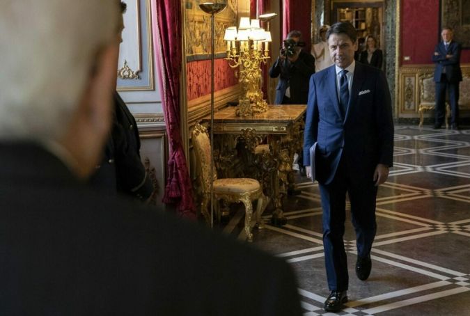 Italy's premier Giuseppe Conte to resign