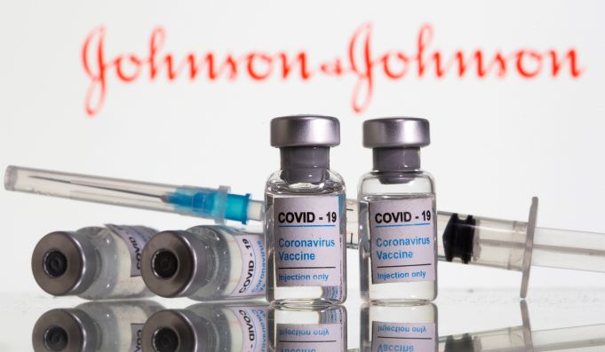 Covid-19: Italy approves Johnson & Johnson one-shot vaccine
