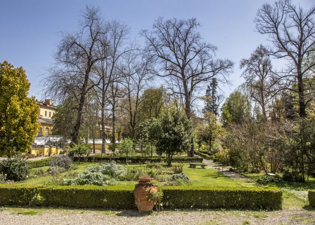 Semplici Botanical Garden