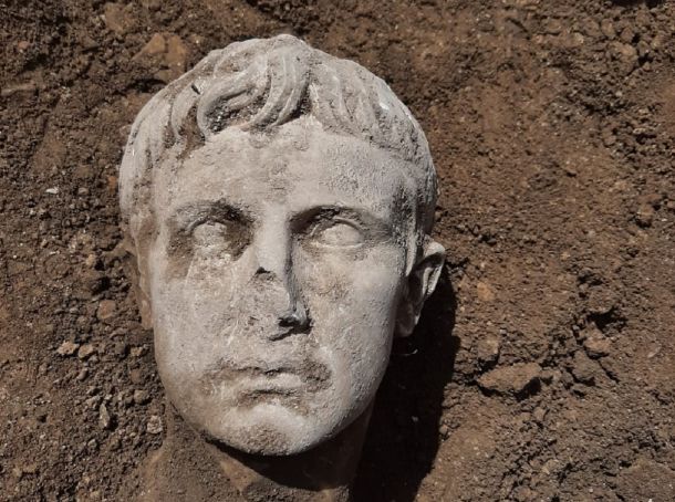 Italy: Marble head of Emperor Augustus unearthed in Molise