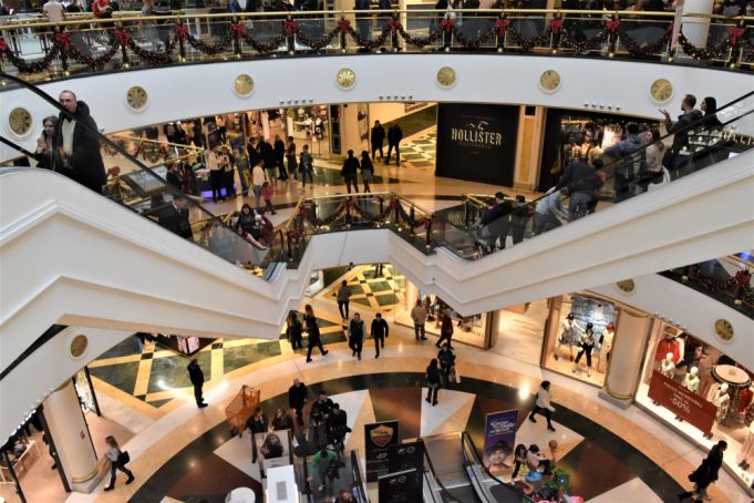 Italy embraces Black Friday sales