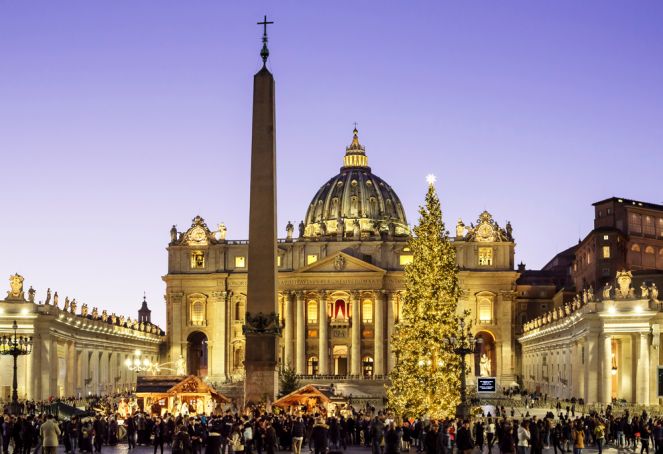 Rome Christmas religious services and Masses in English
