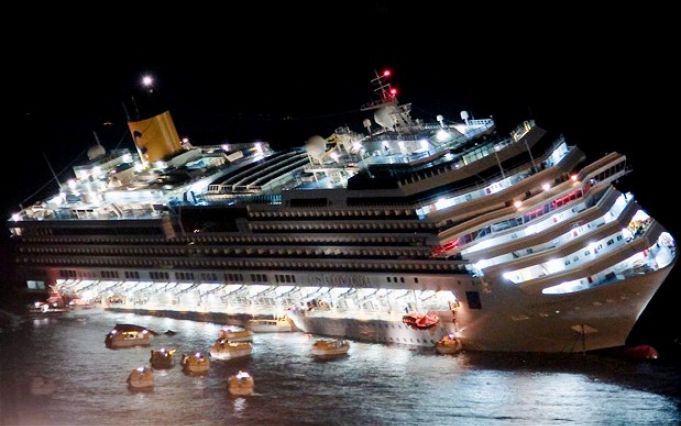 italian cruise ship that ran aground in med