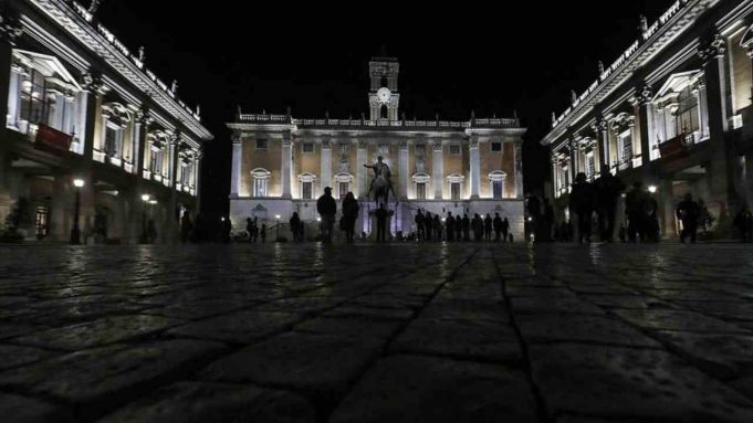 Italy landmarks turn off lights to protest surge in energy bills