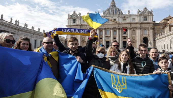 Vatican ready to 'facilitate dialogue' between Russia and Ukraine