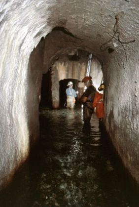 Roman aqueduct found under Zara store in Rome - image 1