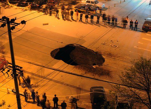 Rome’s giant potholes - image 3