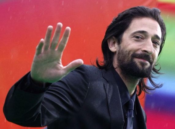 11 November: Oscar-winner Adrien Brody at the Festival with - image 2