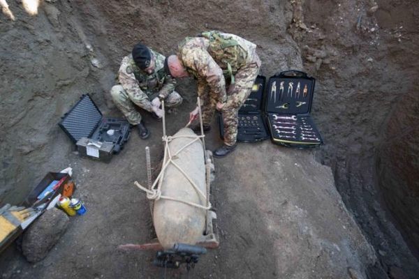 Army deactivates WWII Ciampino bomb - image 1