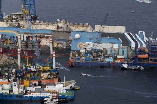 The removal of Costa Concordia starts - image 1