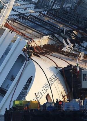 The removal of Costa Concordia starts - image 2