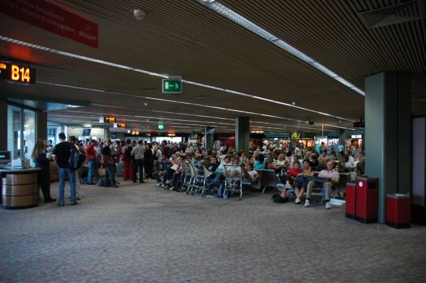 Ryanair opening base at Fiumicino - image 2