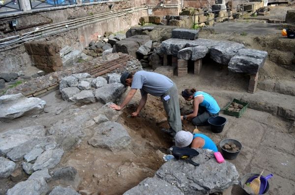 Oldest known Roman temple discovered in Rome - image 1