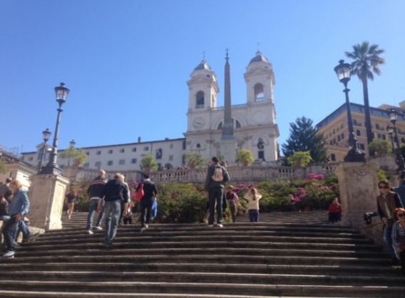 Rome’s Spanish Steps in full bloom - image 2