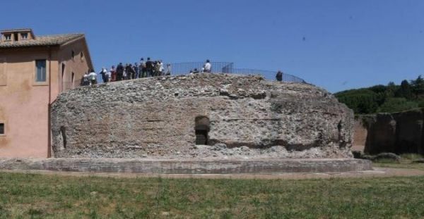 Mausoleum of Romulus reopens - image 1