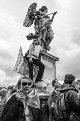 Expat Photographer Arrested in Front of Colosseum - image 2