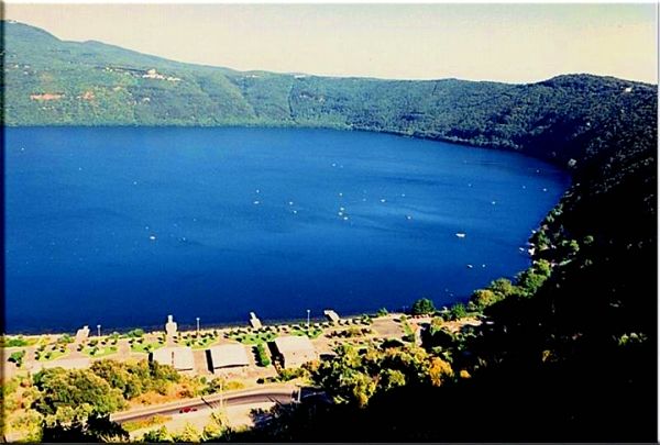 Lake Albano - image 1