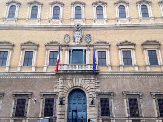 Rome responds to Paris shootings - image 1