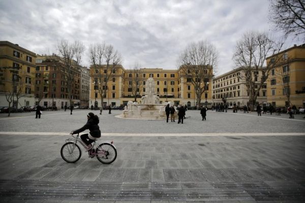 Rome's Piazza Testaccio restored - image 2