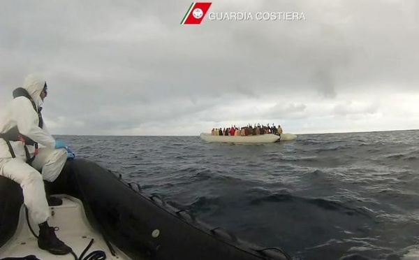 Italy rescues more than 2,000 migrants - image 3