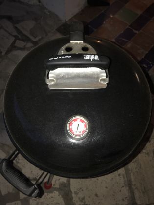 WEBER ORIGINAL KETTLE PLUS CHARCOAL BARBECUE - image 3