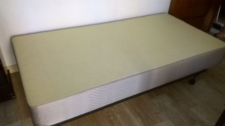 Single Mattress, Box-Spring and Frame - image 3