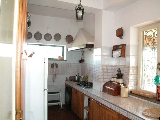 Zagarolo - Charming bi-level villa for sale - image 13