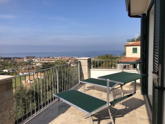 Holiday House for rent in Cilento - image 10