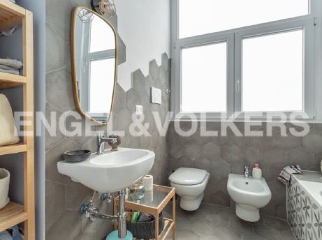 Renovated apartment for rent in Via dei Pioppi - image 10