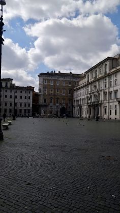 Rome: Grass grows in deserted Piazza Navona - image 6