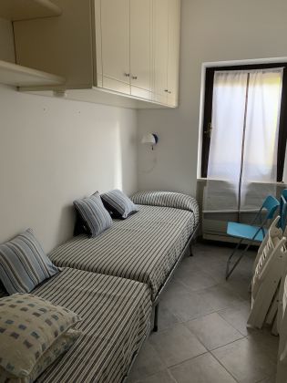 Beautiful flat on the beach - image 6