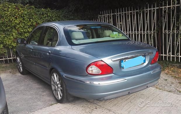 Jaguar x-type - image 5