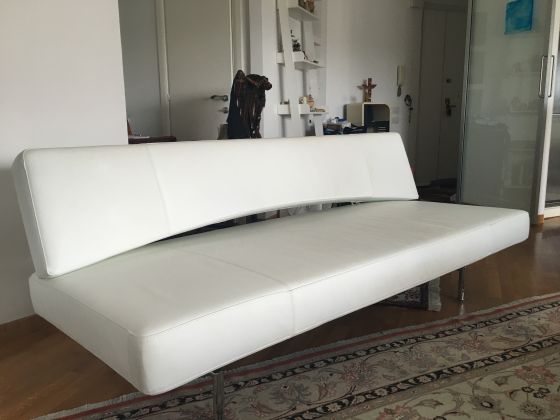 Bonaldo Designer sleeping Sofa Couch, white, real leather in Perfect conditions, almost new - image 4