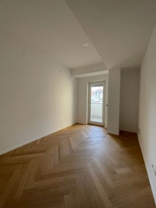 SUPER BRIGHT 8TH FLOOR APARTMENT WITH HUGE TERRACE!!! - image 11